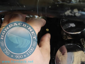 Rimozione adattatori vacuometro